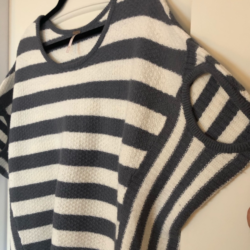 Free People Shirt Sleeve Poncho